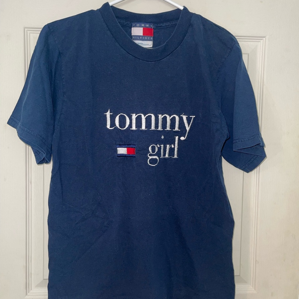 Vintage Tommy Hilfiger T-shirt